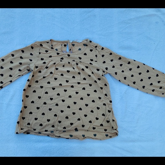 Adorable overalls with a nice beige blouse ! - Picture 3 of 3